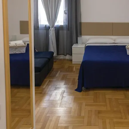 Canton Del Gallo Guest house Padova