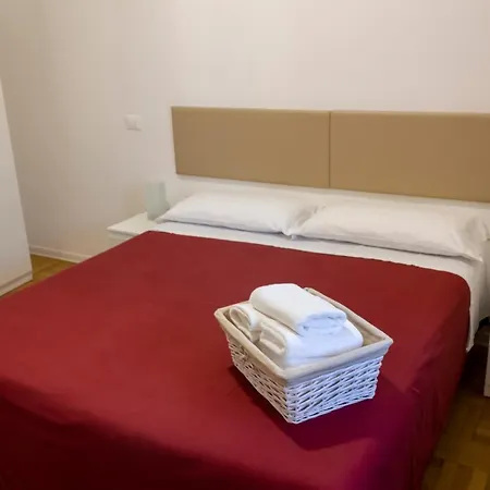 Canton Del Gallo 3*