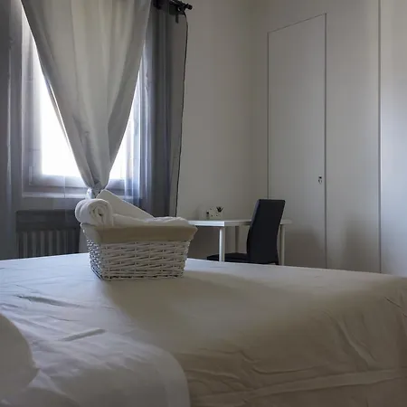 게스트하우스 Canton Del Gallo