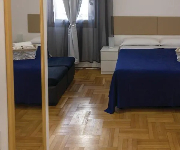Canton Del Gallo Guest house Padova