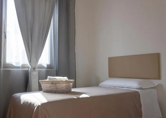 Canton Del Gallo Guest house Padova